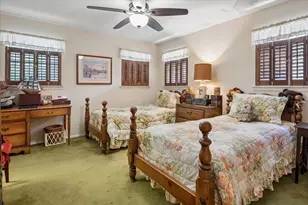 11232 Yorkmont Cir, Dallas, TX 75218 - Photo 12