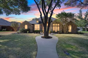 106 Hummingbird Ln, Ovilla, TX 75154 - Photo 1