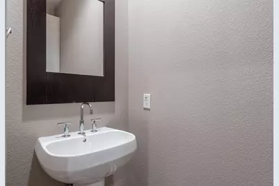 2315 Clark Street, Dallas, TX 75204 - Photo 20