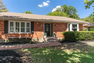 6759 E Mockingbird Lane, Dallas, TX 75214 - Photo 2