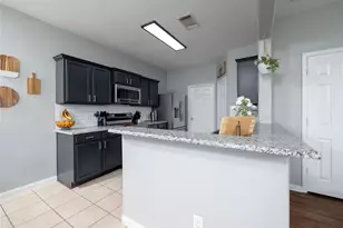 113 Dodge City Ct, Newark, TX 76071 - Photo 12