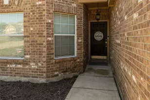 113 Dodge City Ct, Newark, TX 76071 - Photo 2