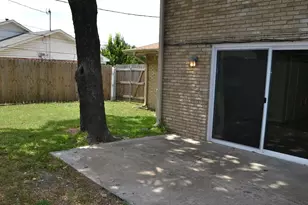 2204 E 18th Street N, Plano, TX 75074 - Photo 2