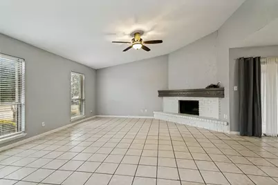 1105 Joshua Tree Drive, Plano, TX 75023 - Photo 2