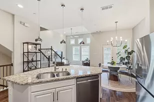 6441 Naples Dr, Irving, TX 75039 - Photo 12