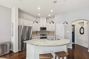 6441 Naples Dr, Irving, TX 75039 - Photo 10