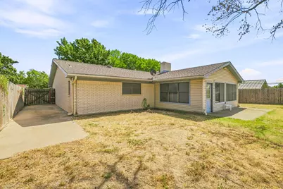 1208 N Dale Avenue, Stephenville, TX 76401 - Photo 28