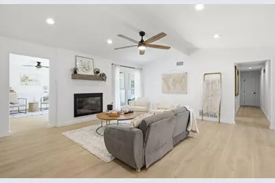2202 Custer Parkway, Richardson, TX 75080 - Photo 18