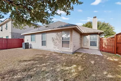 2954 Cowboy Drive, Dallas, TX 75237 - Photo 6