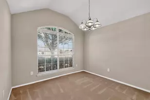 2954 Cowboy Dr, Dallas, TX 75237 - Photo 14