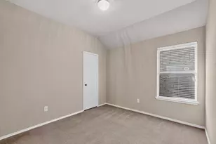2954 Cowboy Dr, Dallas, TX 75237 - Photo 32