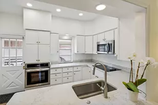 6328 Bandera Ave, Dallas, TX 75225 - Photo 12