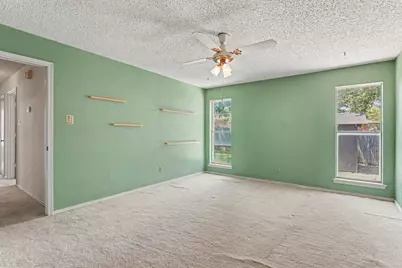 17 Oakmont Court, Pantego, TX 76013 - Photo 16