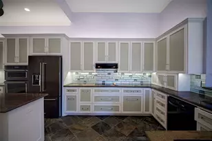 7200 Elmswood Ln, Plano, TX 75025 - Photo 12