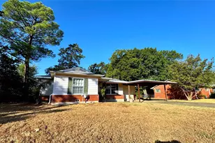 205 Davidson Dr, Terrell, TX 75160 - Photo 2