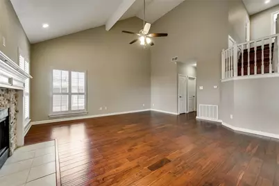 4319 Vine Ridge Court, Arlington, TX 76017 - Photo 4