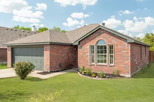 412 Harvard Dr, Princeton, TX 75407 - Photo 2