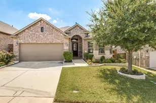 1004 Baynes Dr, McKinney, TX 75071 - Photo 2