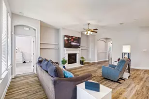 1004 Baynes Dr, McKinney, TX 75071 - Photo 6