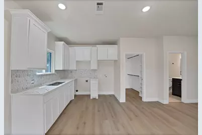 659 Holcomb Road, Dallas, TX 75217 - Photo 32