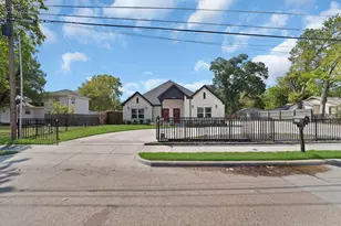 659 Holcomb Rd, Dallas, TX 75217 - Photo 2