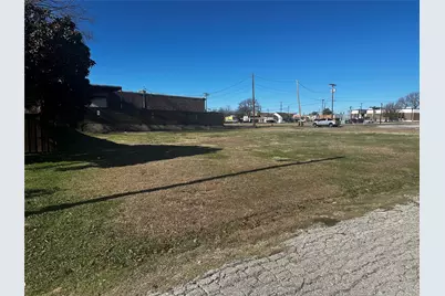 118 W College Street, Mesquite, TX 75149 - Photo 16