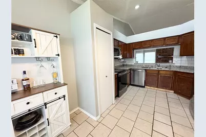 2101 Pueblo Drive, Garland, TX 75040 - Photo 6