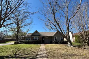 2101 Pueblo Dr, Garland, TX 75040 - Photo 14