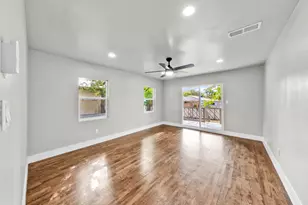 2305 Stanford St, Greenville, TX 75401 - Photo 18