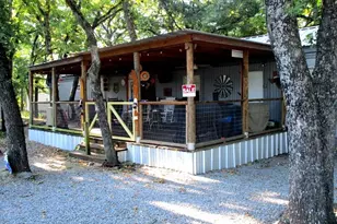512 Mill Creek Resort Rd, Pottsboro, TX 75076 - Photo 2