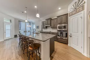 1060 Wildwood Dr, Joshua, TX 76058 - Photo 10