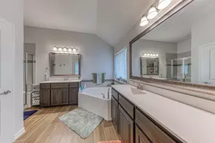 1060 Wildwood Dr, Joshua, TX 76058 - Photo 14