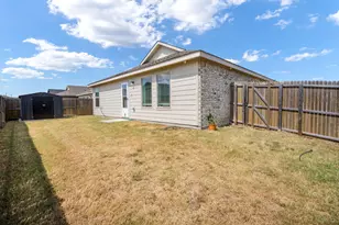 1636 Bluffview Dr, Hutchins, TX 75141 - Photo 22
