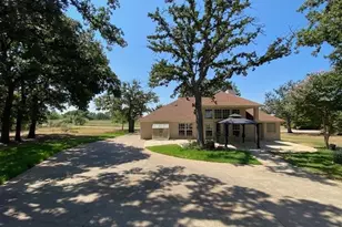 27160 Whispering Meadow Dr, Whitney, TX 76692 - Photo 38