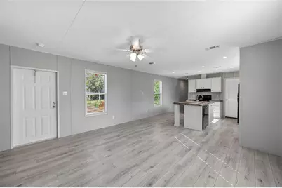 2720 Cypress Street, Granbury, TX 76048 - Photo 10