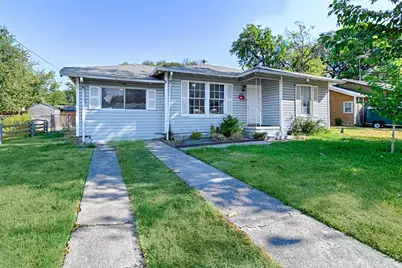 1007 E Russell Avenue, Carrollton, TX 75006 - Photo 1