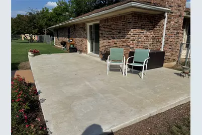 1204 Chester Street, Cleburne, TX 76033 - Photo 26