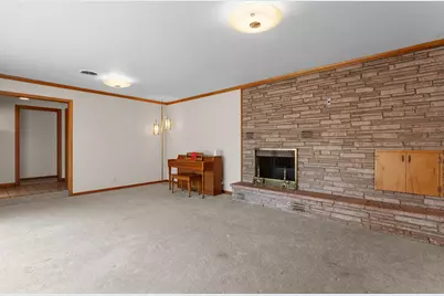 1152 W California Street, Seymour, TX 76380 - Photo 6