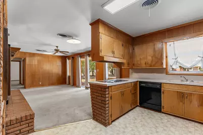 1152 W California Street, Seymour, TX 76380 - Photo 18