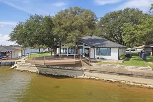 4210 Bar Harbor Ct, Granbury, TX 76049 - Photo 32