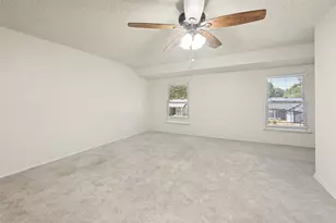 6107 Yorkford Dr, Arlington, TX 76001 - Photo 20