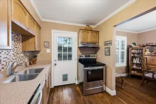 4918 Lahoma St, Dallas, TX 75235 - Photo 8