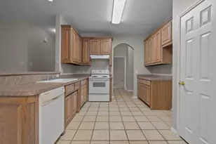 130 Deanna Ln, Weatherford, TX 76087 - Photo 6