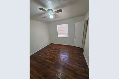 9421 Bluffcreek Drive, Dallas, TX 75227 - Photo 8