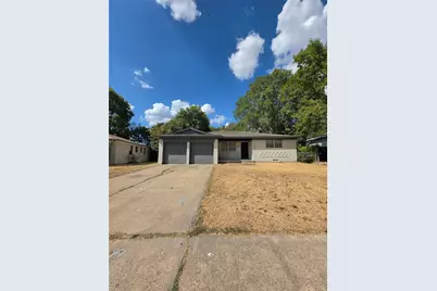 9421 Bluffcreek Drive, Dallas, TX 75227 - Photo 2