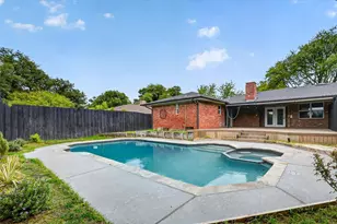 2321 Merrimac Dr, Plano, TX 75075 - Photo 30