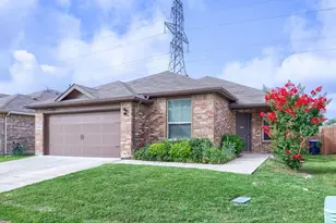 8053 Muddy Creek Dr, Fort Worth, TX 76131 - Photo 2