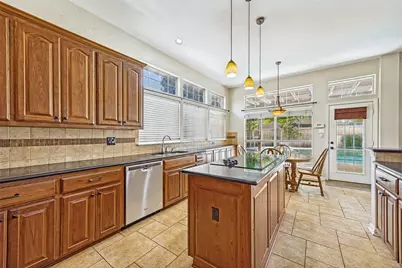 821 Shorewood Drive, Coppell, TX 75019 - Photo 6
