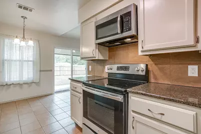 2610 N Casa Blanca Court, Arlington, TX 76015 - Photo 16