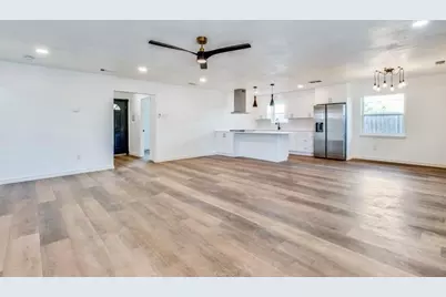 2320 Fulton Drive, Mesquite, TX 75150 - Photo 2